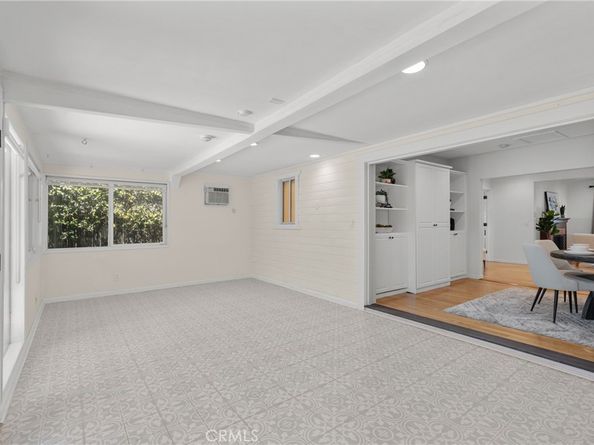 5835 Denny Avenue, North Hollywood CA 91601