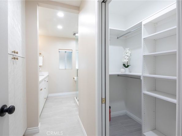 5835 Denny Avenue, North Hollywood CA 91601