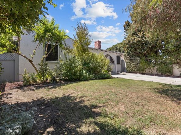 5835 Denny Avenue, North Hollywood CA 91601