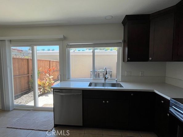 2951 S Sycamore Street C, Santa Ana CA 92707