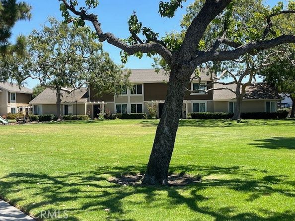 2951 S Sycamore Street C, Santa Ana CA 92707