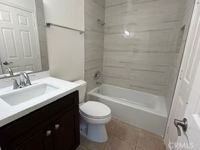 2951 S Sycamore Street C, Santa Ana CA 92707