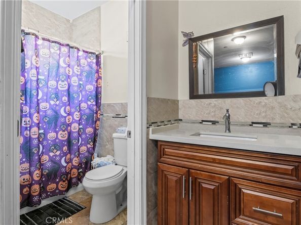 710 E 2nd Street, Santa Ana CA 92701