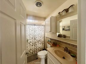 933 S La Verne Avenue, East Los Angeles CA 90022