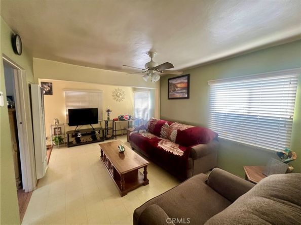 933 S La Verne Avenue, East Los Angeles CA 90022
