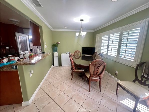 933 S La Verne Avenue, East Los Angeles CA 90022