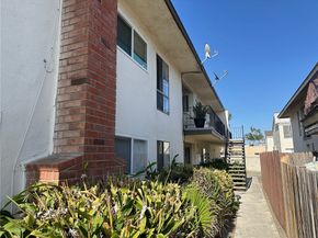 16052 Waikiki Lane, Huntington Beach CA 92649