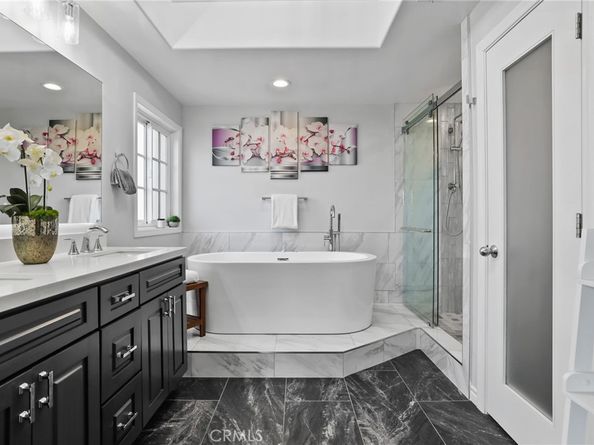 1901 E Ocean Boulevard 103, Long Beach CA 90802
