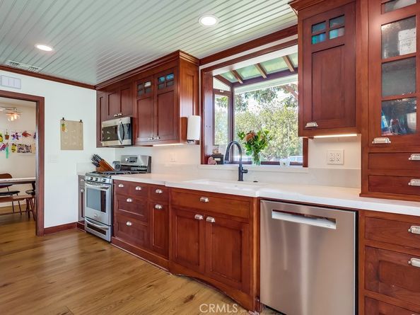 2154 Kallin Avenue, Long Beach CA 90815