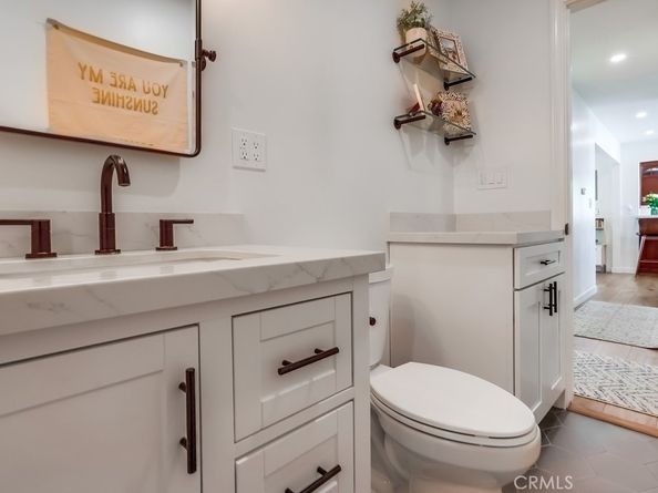 2154 Kallin Avenue, Long Beach CA 90815