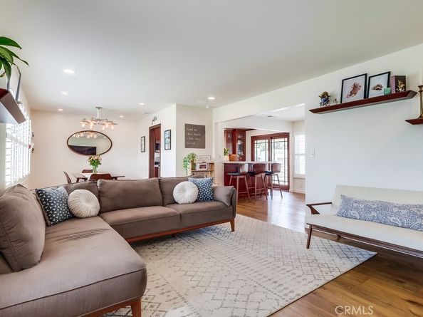 2154 Kallin Avenue, Long Beach CA 90815