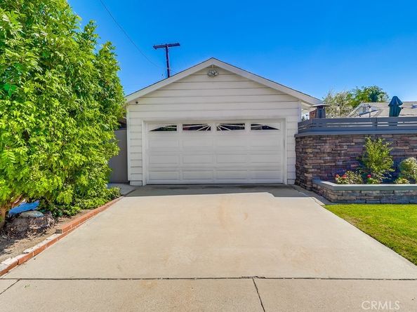 2154 Kallin Avenue, Long Beach CA 90815