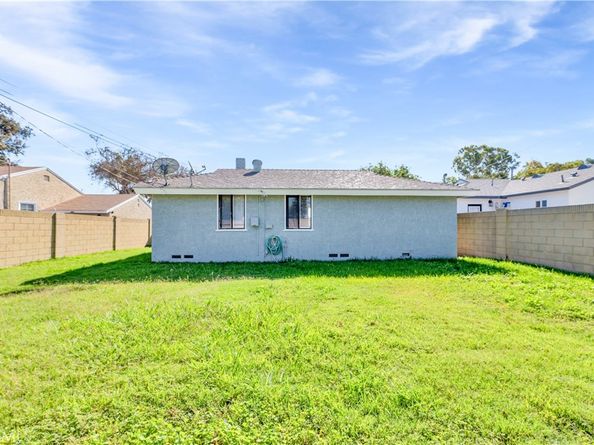 5817 Fidler Avenue, Lakewood CA 90712