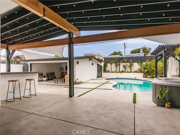 377 Flint Avenue, Long Beach CA 90814