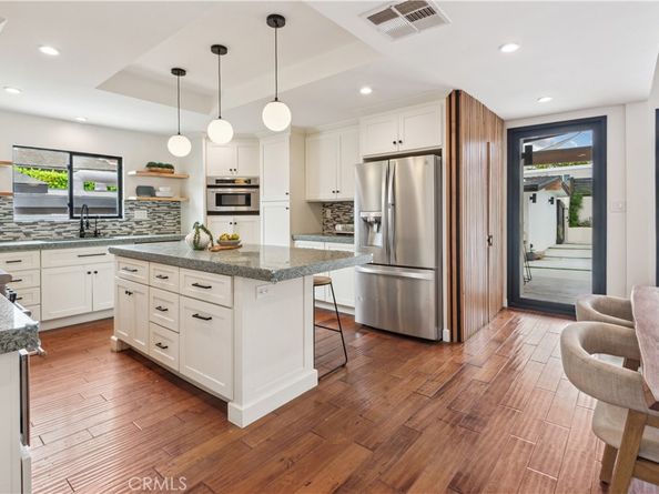 377 Flint Avenue, Long Beach CA 90814