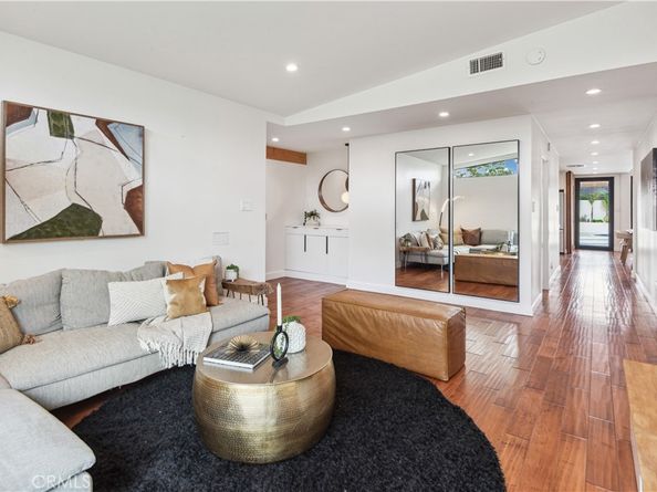 377 Flint Avenue, Long Beach CA 90814