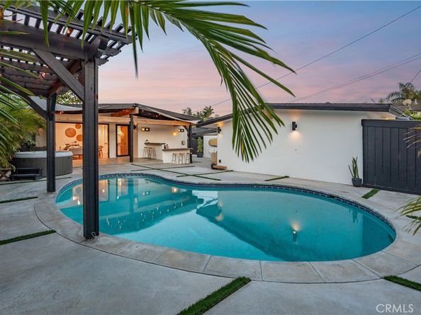 377 Flint Avenue, Long Beach CA 90814