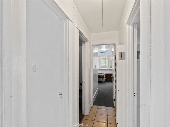 1036 W 107th Street, Los Angeles CA 90044