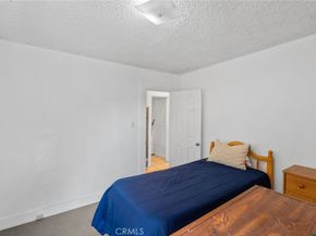 1036 W 107th Street, Los Angeles CA 90044