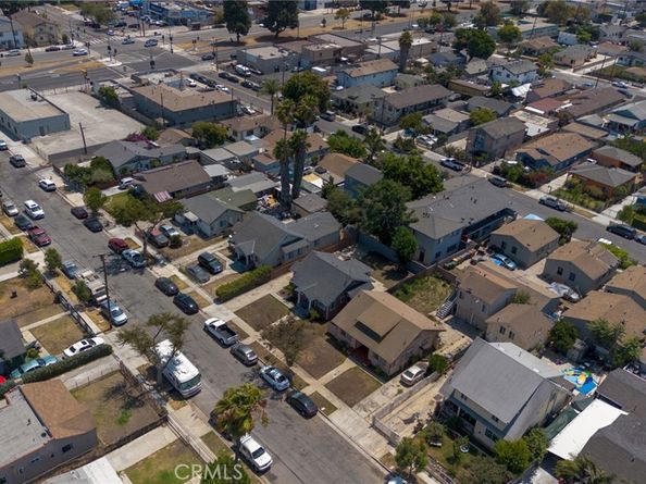 1036 W 107th Street, Los Angeles CA 90044