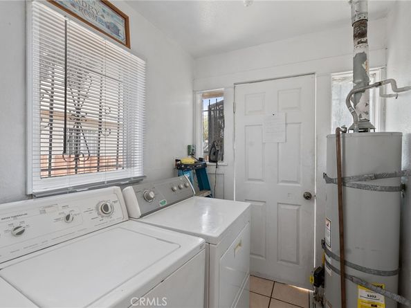 1036 W 107th Street, Los Angeles CA 90044