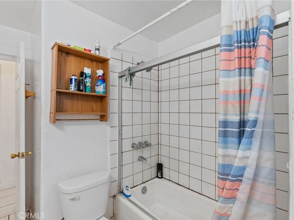 1036 W 107th Street, Los Angeles CA 90044