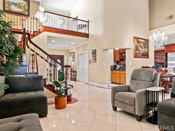 1118 Highlight Drive, West Covina CA 91791