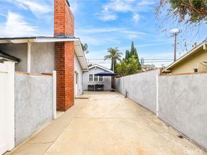 12852 Foster Road, Rossmoor CA 90720