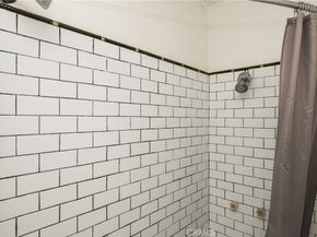 801 W 17th Street, Santa Ana CA 92706