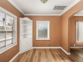 801 W 17th Street, Santa Ana CA 92706