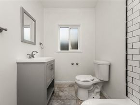 801 W 17th Street, Santa Ana CA 92706