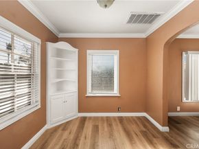 801 W 17th Street, Santa Ana CA 92706