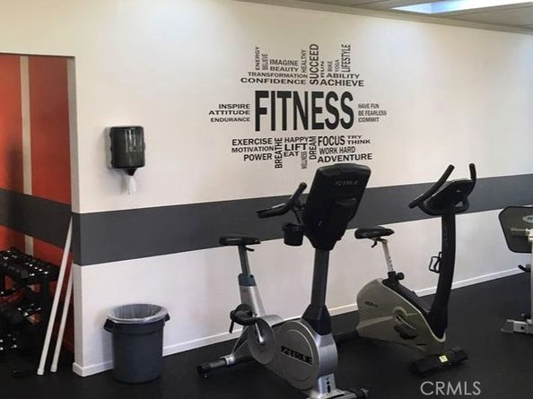 8565 COLUSA Circle 906C, Huntington Beach CA 92649