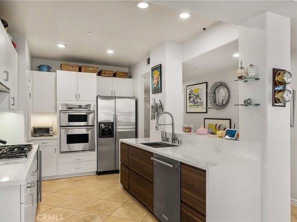 1000 E Ocean 613, Long Beach CA 90802