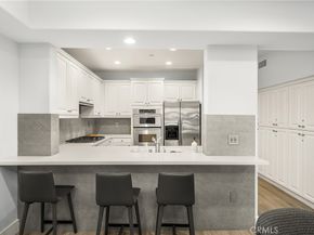 1000 E Ocean 613, Long Beach CA 90802