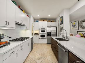 1000 E Ocean 613, Long Beach CA 90802