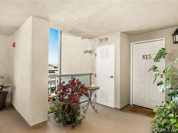 1000 E Ocean 613, Long Beach CA 90802