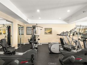 1000 E Ocean 613, Long Beach CA 90802