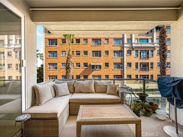 1000 E Ocean 613, Long Beach CA 90802