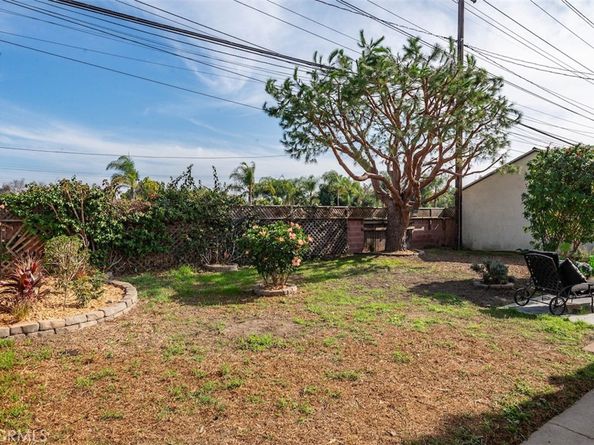 3438 Stevely Avenue, Long Beach CA 90808