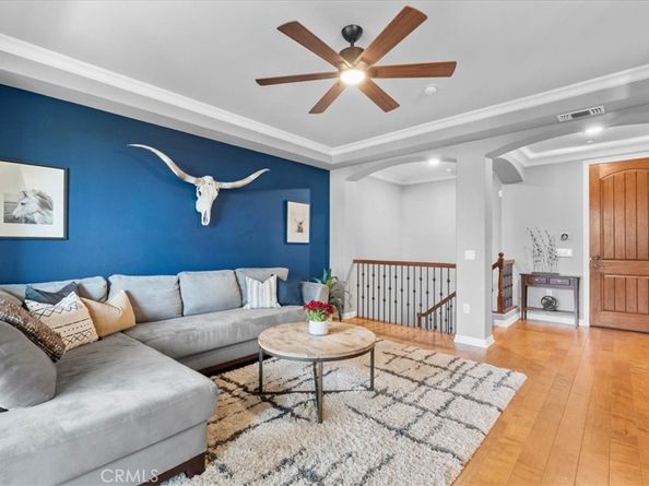 401 Bernard 202, Costa Mesa CA 92627