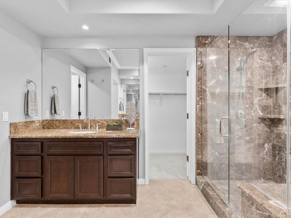 401 Bernard 202, Costa Mesa CA 92627