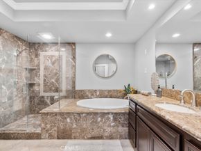 401 Bernard 202, Costa Mesa CA 92627