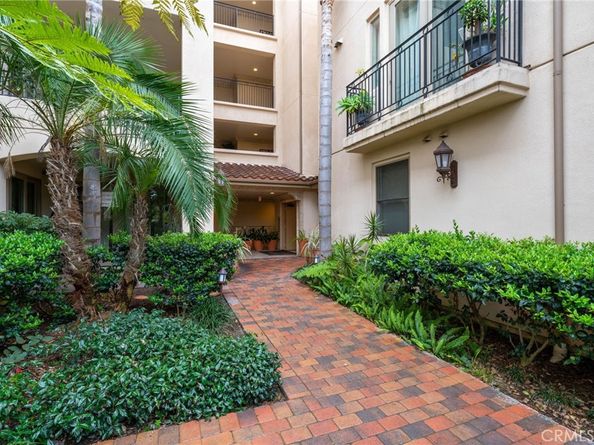 401 Bernard 202, Costa Mesa CA 92627