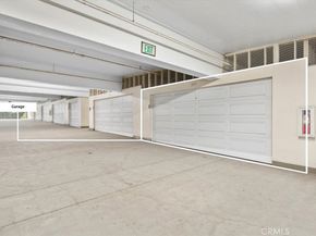 401 Bernard 202, Costa Mesa CA 92627