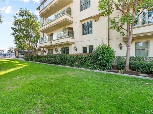 401 Bernard 202, Costa Mesa CA 92627