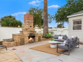 3910 E De Ora Way, Long Beach CA 90815