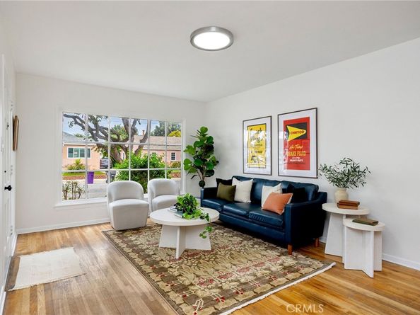 3910 E De Ora Way, Long Beach CA 90815