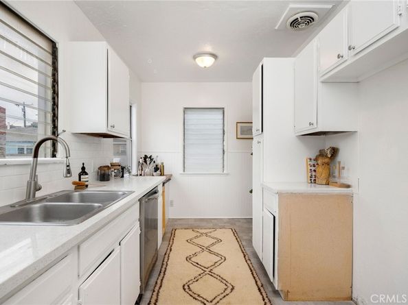 3910 E De Ora Way, Long Beach CA 90815