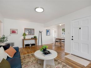 3910 E De Ora Way, Long Beach CA 90815